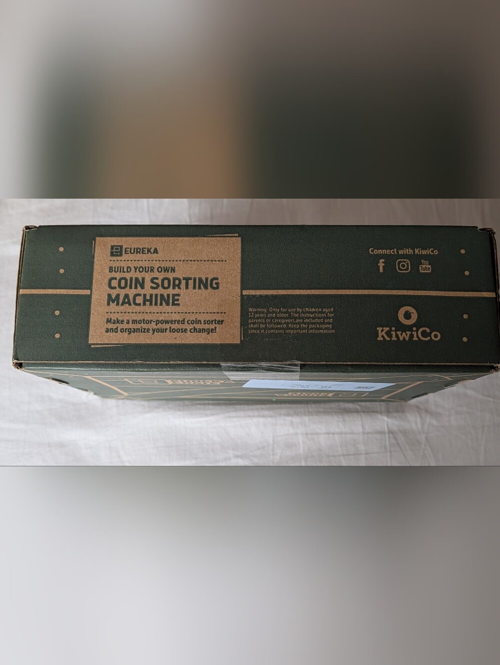 Kiwi Co Eureka Crate Box Build-Your-Own Coin Sorting Machine